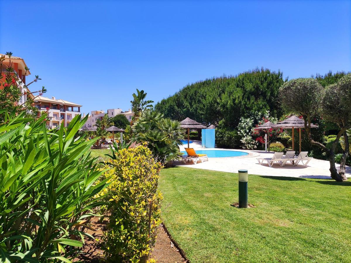 Fabulous Sunny Pool&Garden Condo By Becherish Albufeira Bagian luar foto